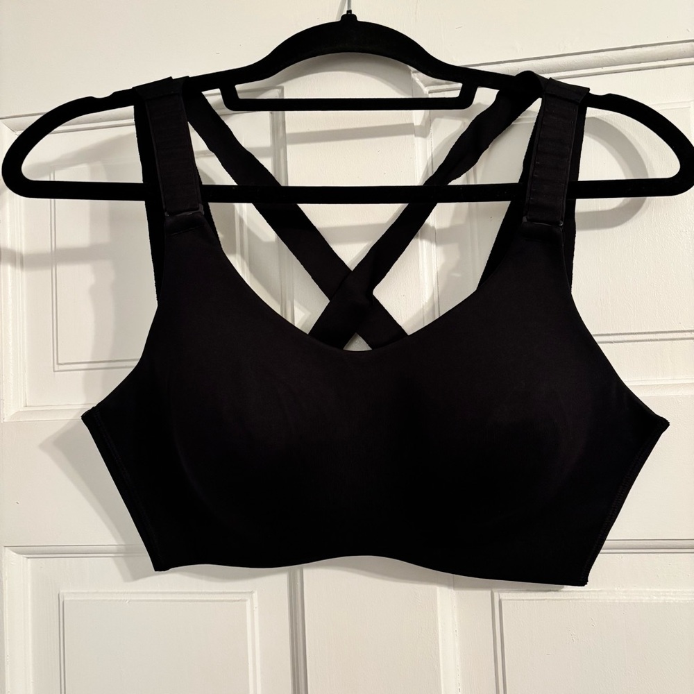 CALIA High Impact Cross-Back Sports Bra - Adjustable Straps -Black - Medium